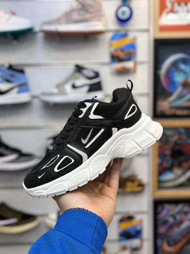 کتونی نایک مدل 1971